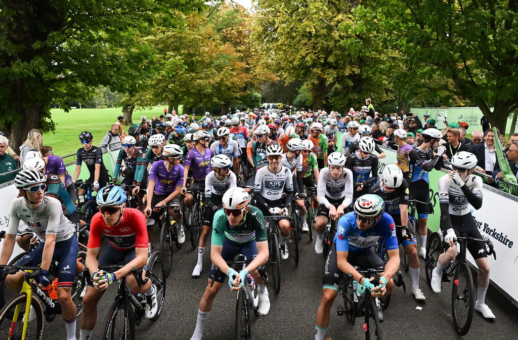 The APS Pro Cycling by Team Cadence Cyclery lads show their intent at the start line in Stage 3.