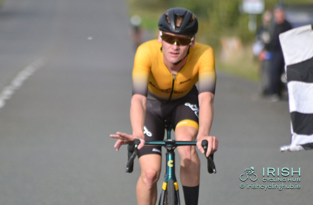 Dean Harvey taking 3rd with Josh Callaly arriving for 4th in the distance behind him.