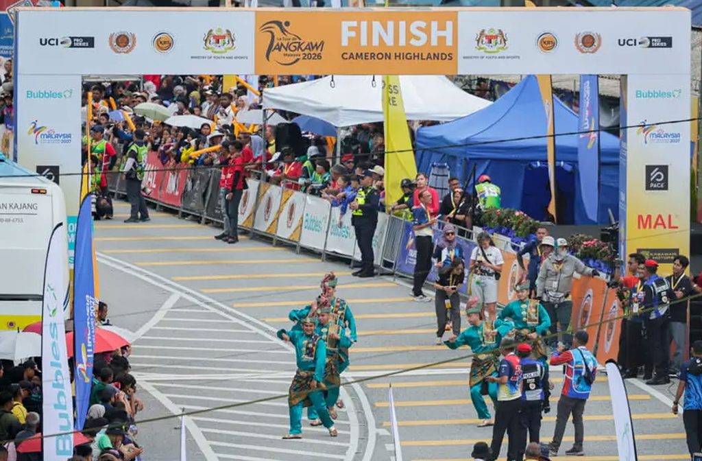 Festive atmosphere at the end of Stage 4 of the 2026 Petronus Tour de Langkawi.