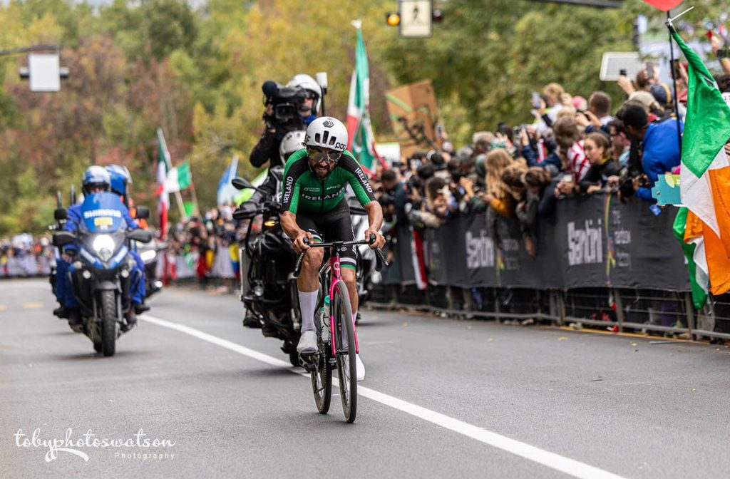 Ben Helay, EF Education-EasyPost, in full flight at the 2026 World Road Race in Montréal to the delight of Irish supporters.