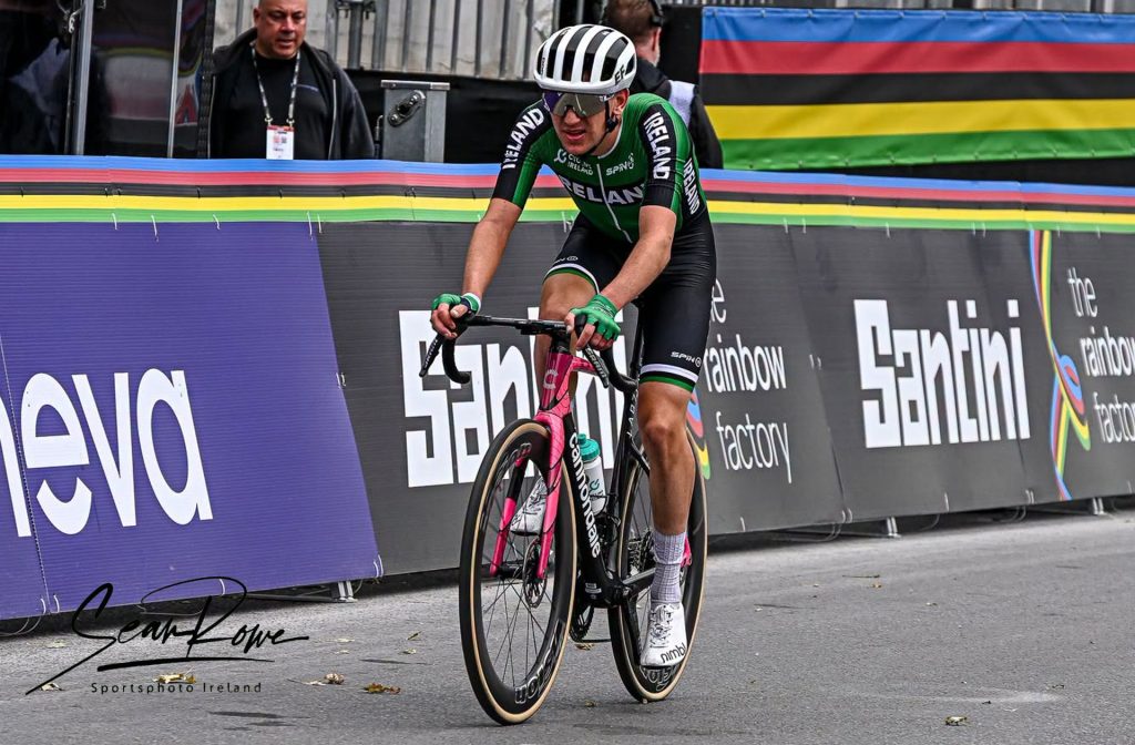 Darren Rafferty at the 2026 World Road Race. Photo © Sean Rowe, Sportsphoto Ireland.